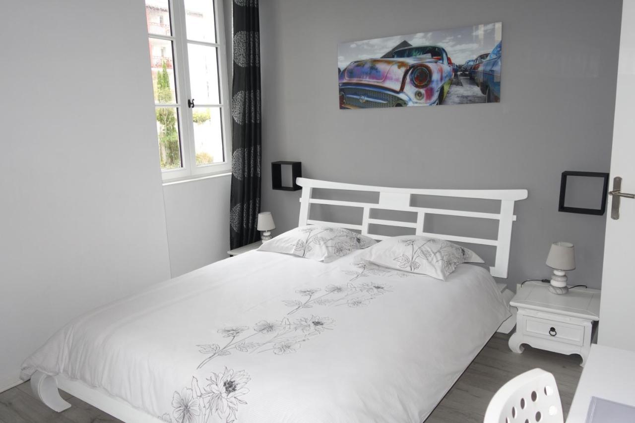 Le Petit Nid Douillet De Jeje Apartment Байон Екстериор снимка