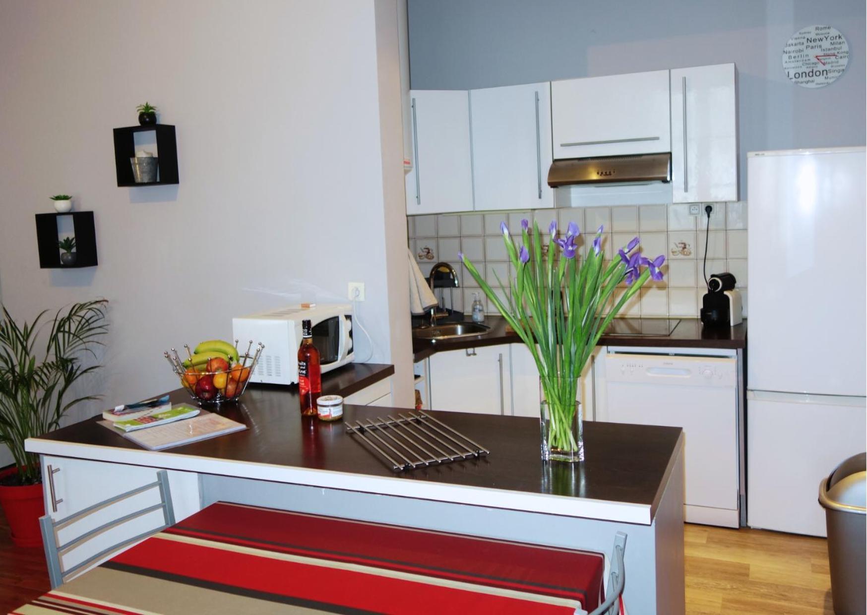 Le Petit Nid Douillet De Jeje Apartment Байон Екстериор снимка