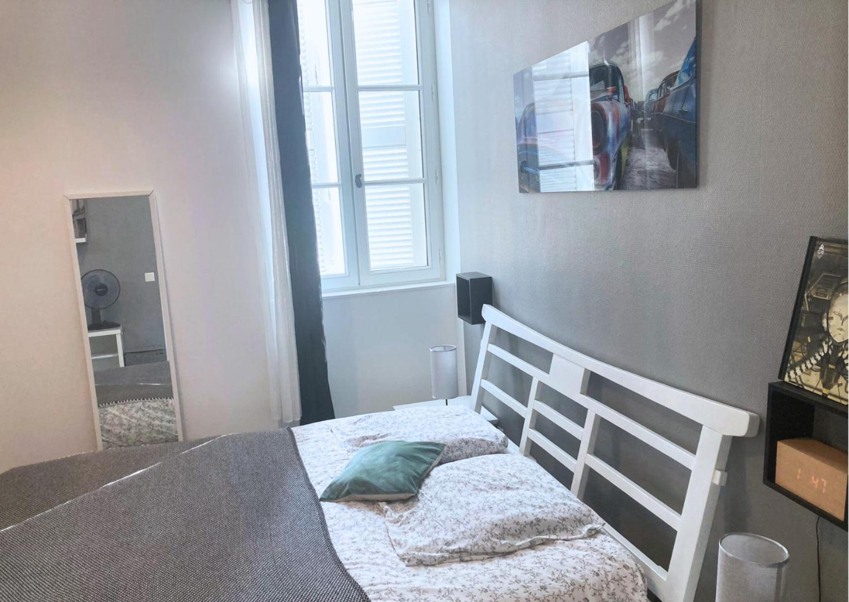 Le Petit Nid Douillet De Jeje Apartment Байон Екстериор снимка